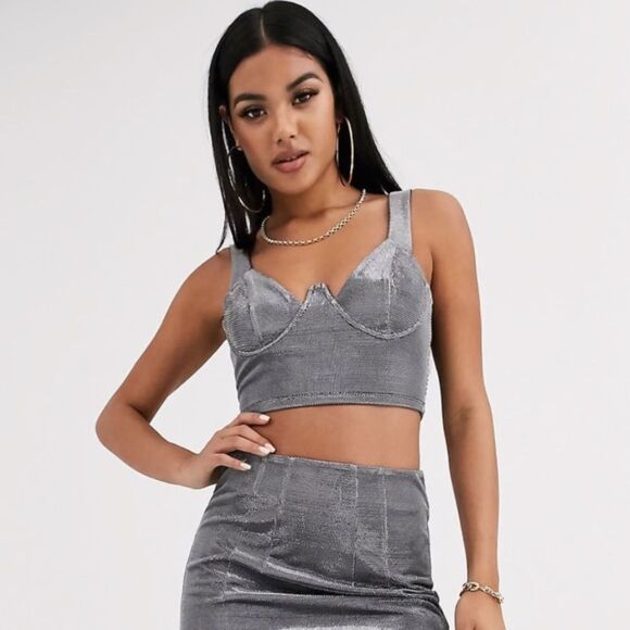 NWT ASOS DESIGN metallic silver midi skirt and crop top two-piece 4/6 - Picture 3 of 11